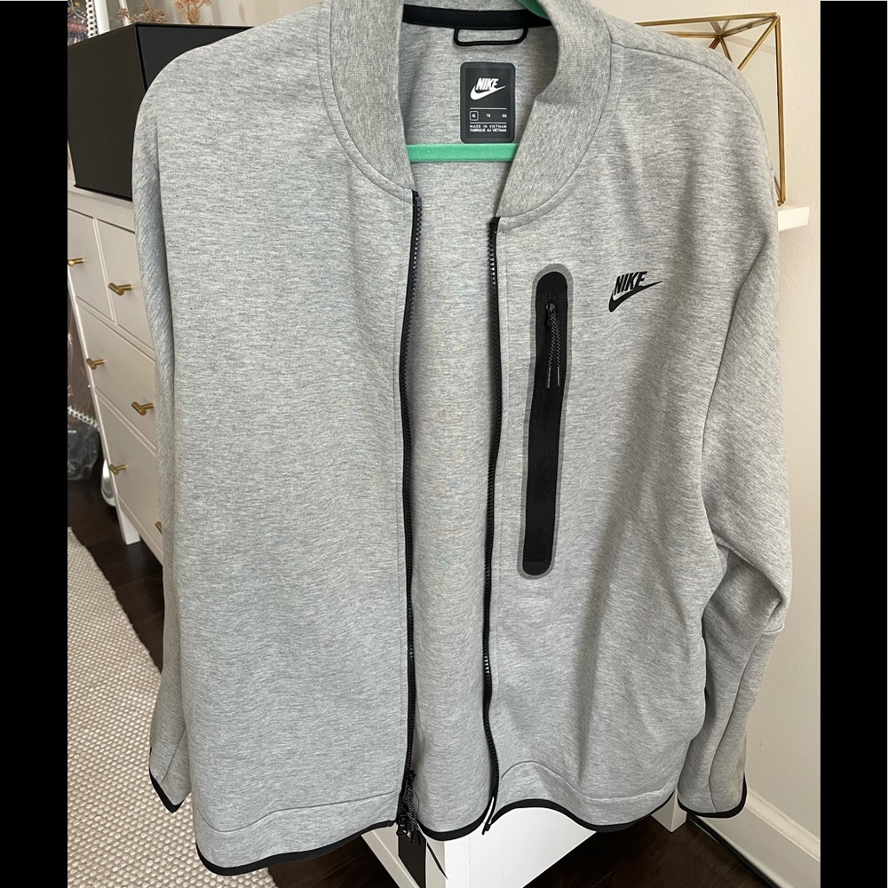 Nike Zip Up Sweater